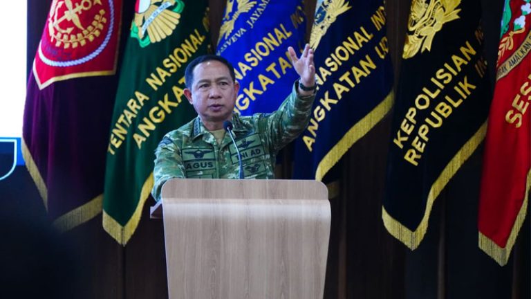 Sorotan: Panglima TNI Berikan Pembekalan kepada Pasis Dikreg LV Sesko TNI – Begini Penjelasannya