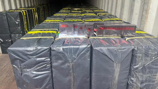Update: Kapal Pengangkut 2,6 Ton Narkoba Cair Juga Bawa 1,5 Juta Batang Rokok Ilegal Hari Ini