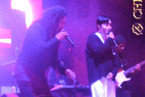 Update: Semarak Konser Nostalgia Stinky di F3X Bandung, Penonton Larut dalam Tembang ‘Mungkinkah’ Hari Ini